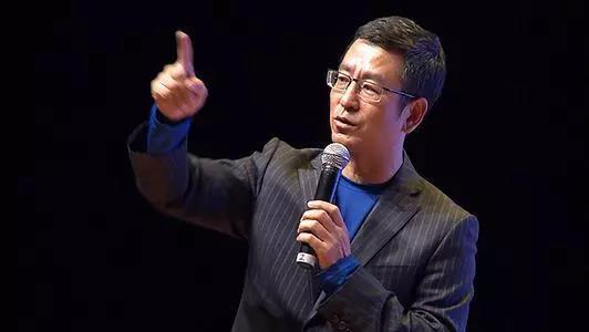 白岩松：年薪60万离开平台，什么都不是
